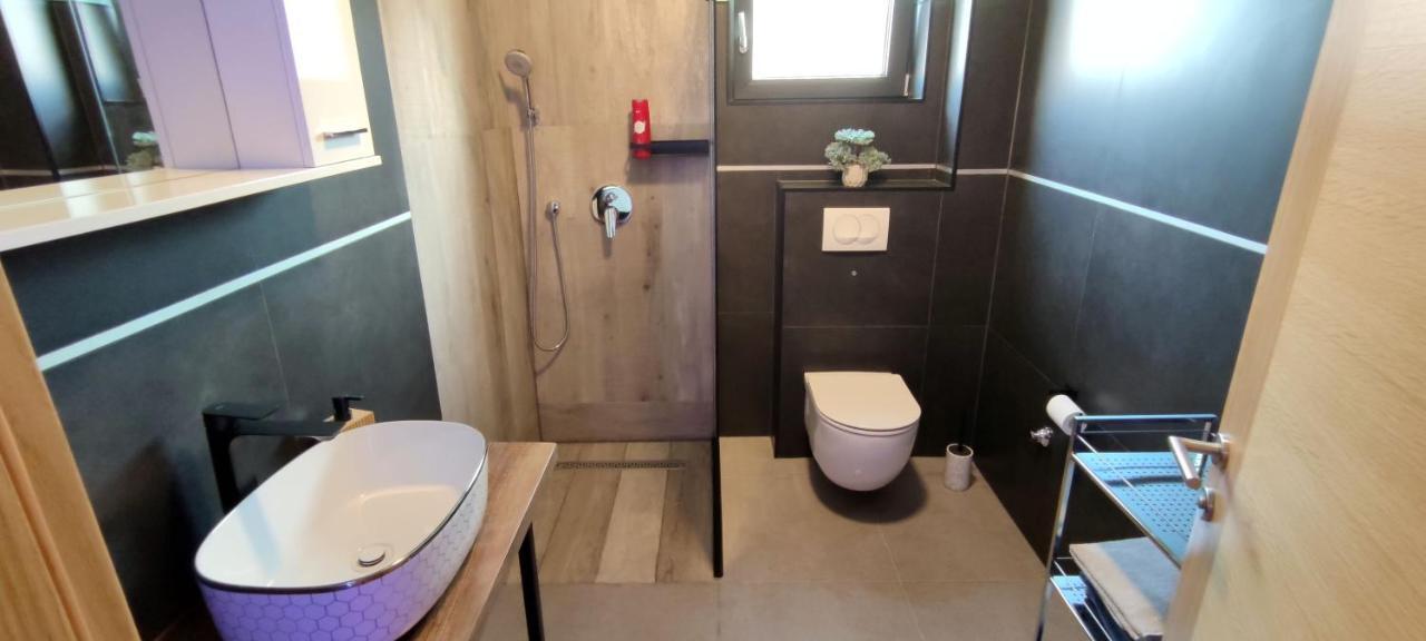 Spacious Modern Apartment Biograd Na Moru Eksteriør bilde